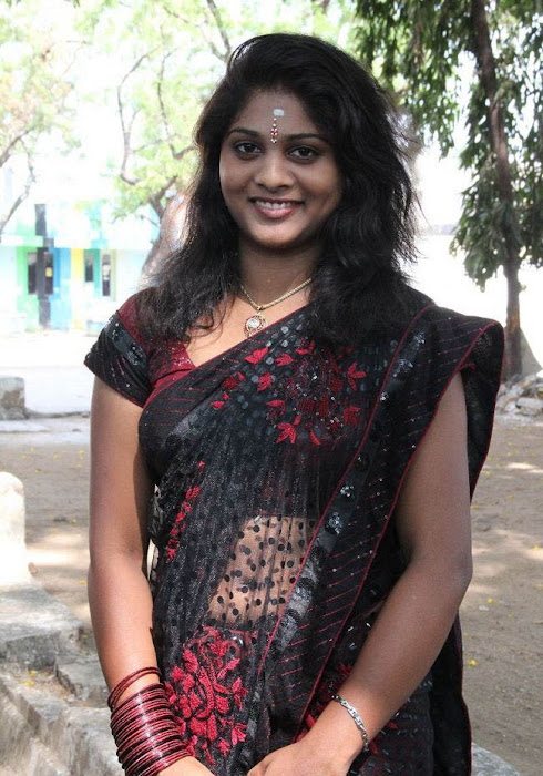 priya glamour  images